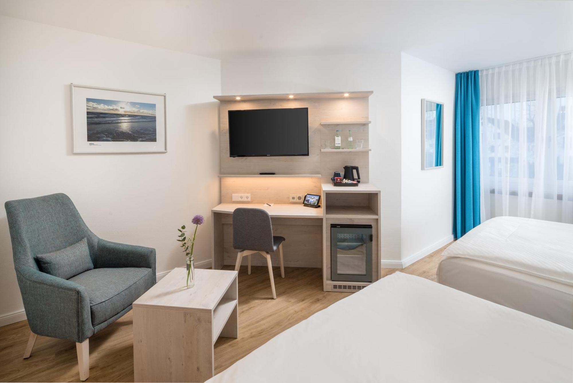 Stadthotel Эккернфёрде Экстерьер фото