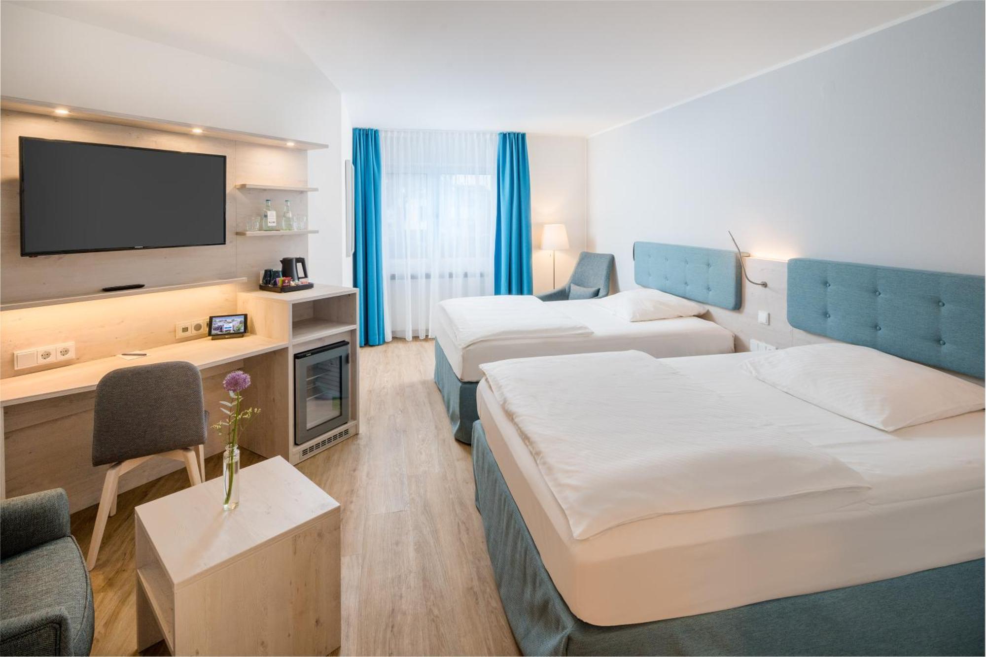 Stadthotel Эккернфёрде Экстерьер фото