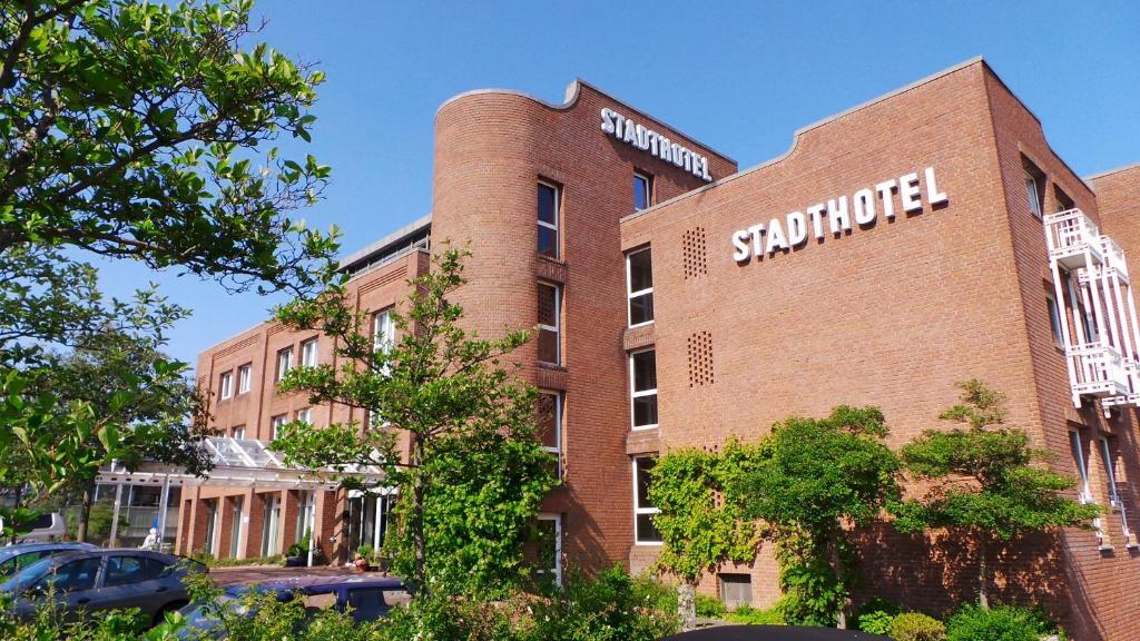 Stadthotel Эккернфёрде Экстерьер фото